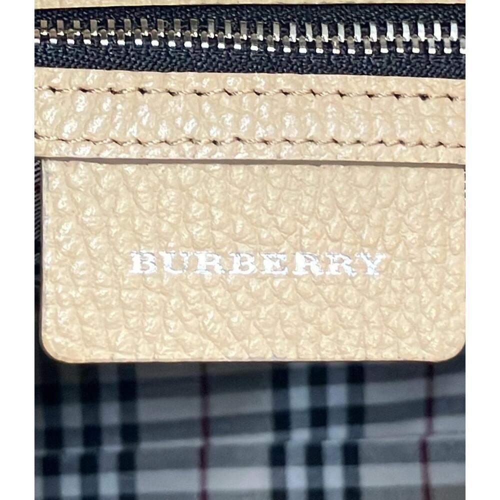 Burberry Tote Bag - Picture 6 of 6